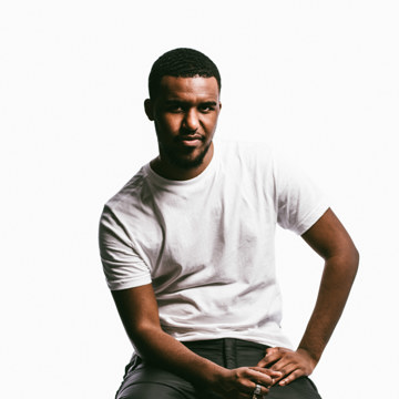 Novelist