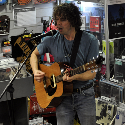 Davids Music - Luna Louise 2.jpg